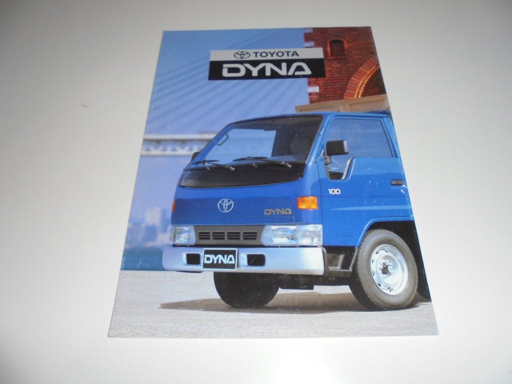 brochure Toyota Dyna  1996, Ophalen of Verzenden, Zo goed als nieuw, Toyota
