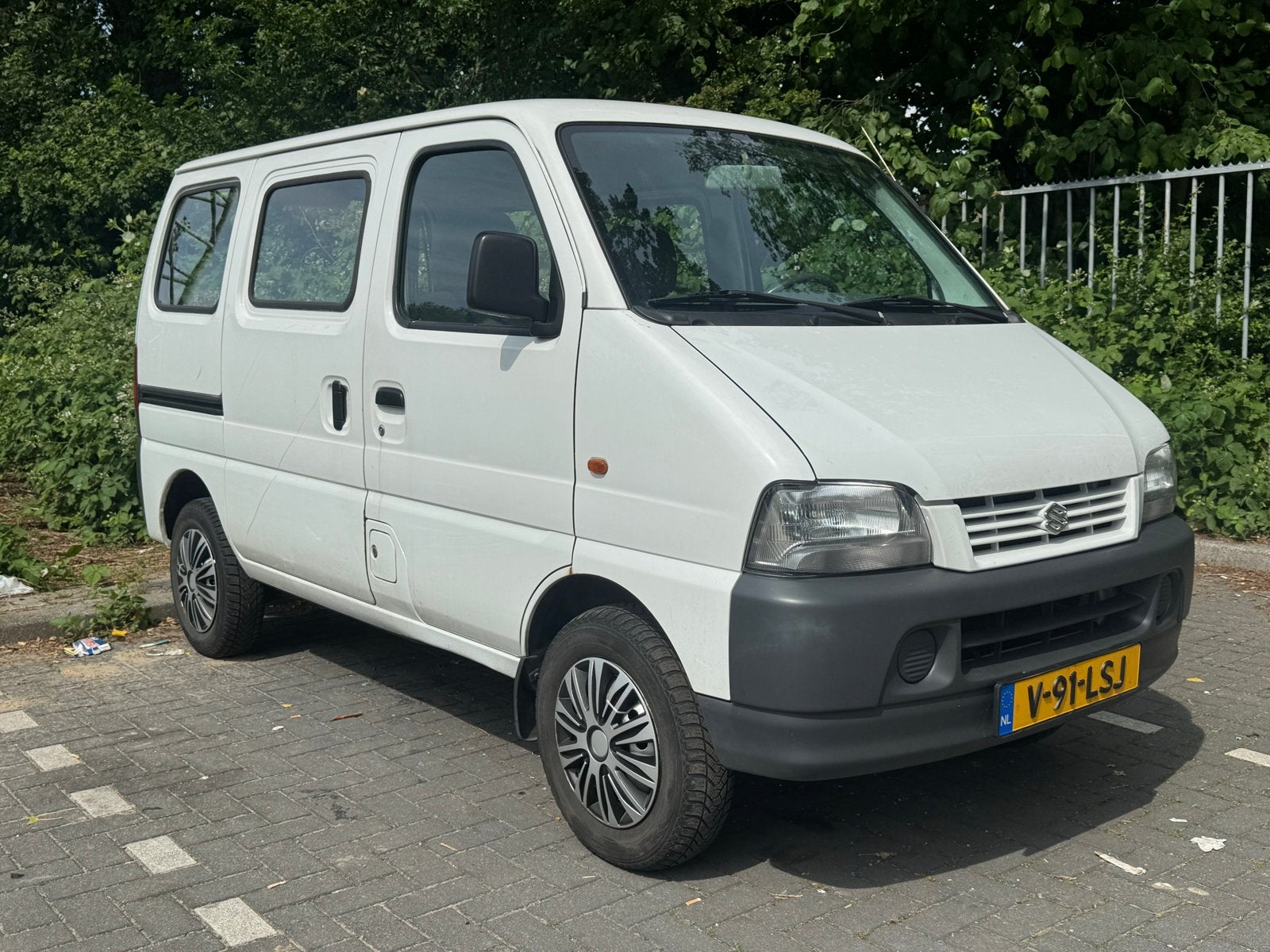 Suzuki Carry 2001 Wit, 945 kg, Stof, 400 kg, Wit