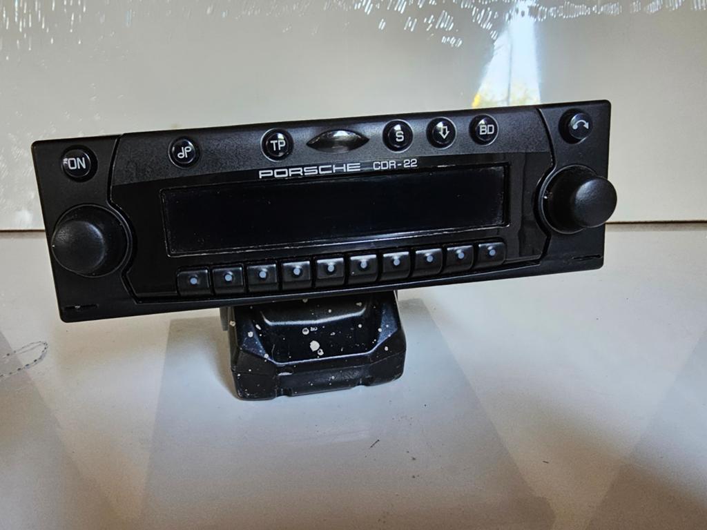 Porsche Becker CDR-22 Autoradio – Radio werkt, CD-speler def, Ophalen of Verzenden, Gebruikt