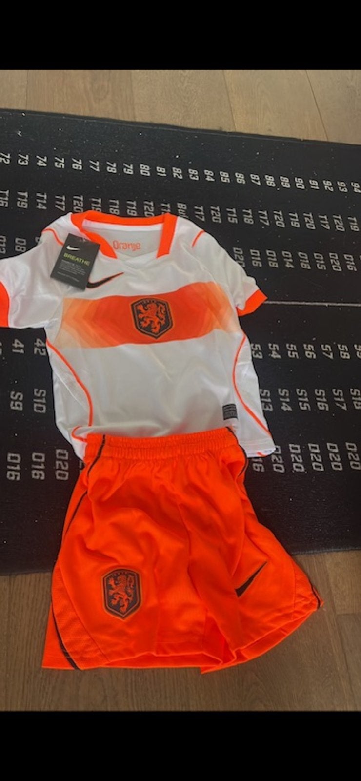 NED  shirts en Curacao nieuw!!! Zie omschrijv voor de maten, Sport en Fitness, Voetbal, Maat XL, Ophalen of Verzenden, Nieuw, Shirt