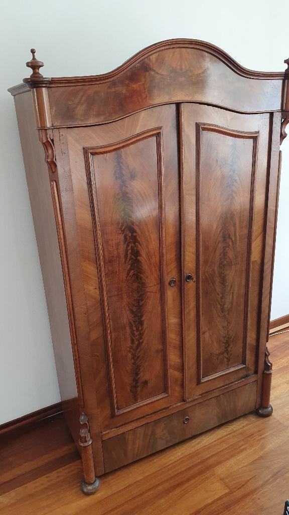 mahonie houten kast, Huis en Inrichting, Ophalen, Gebruikt