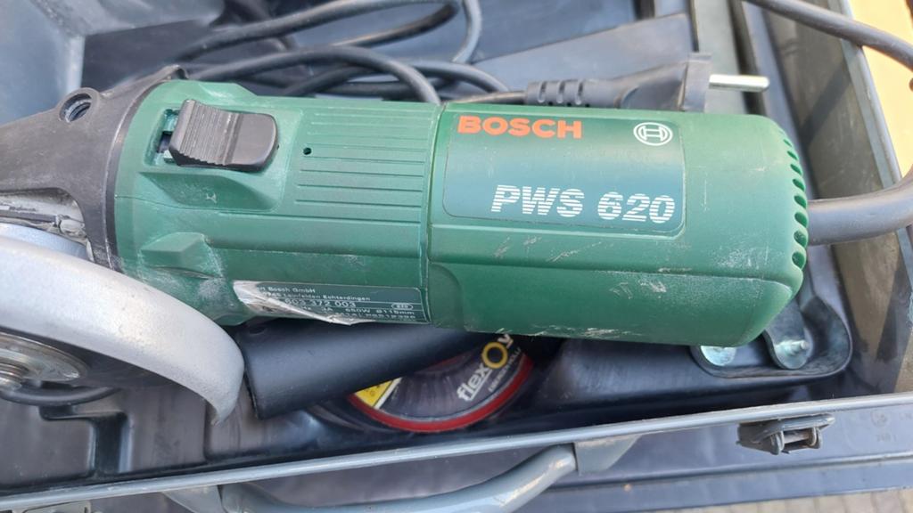Bosch PWS 620 Haakse Slijper slijptol flex met Accessoires, Ophalen of Verzenden, Gebruikt, Minder dan 700 watt, Haakse handslijpmachine