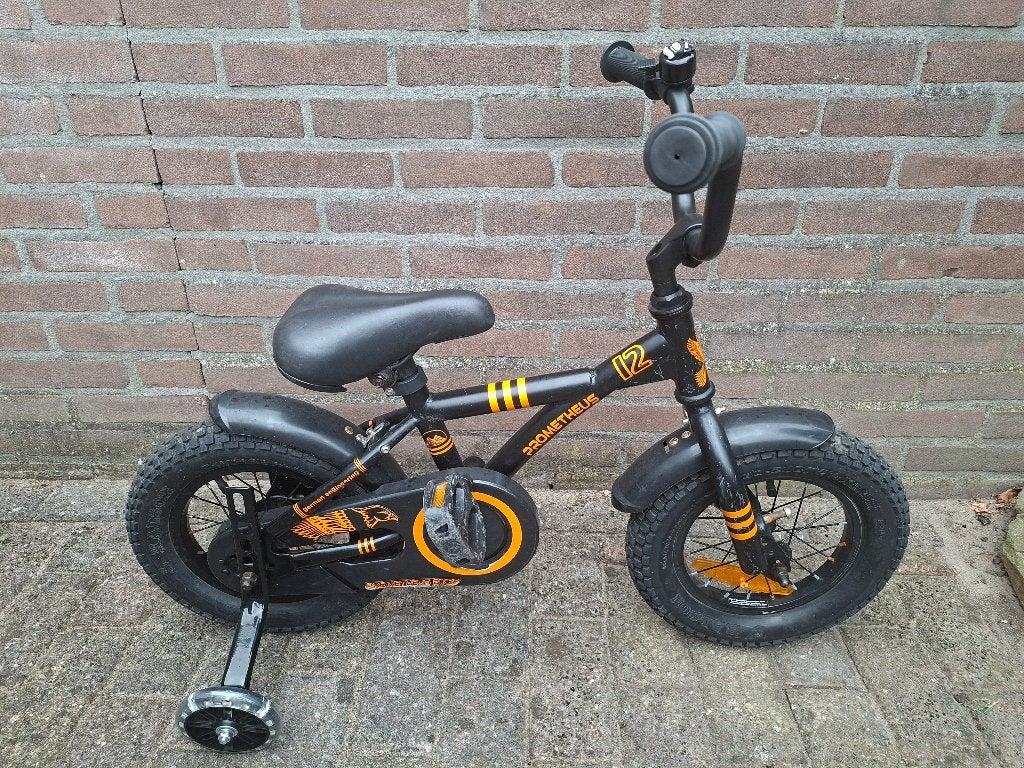 Kinderfietsje 12 inch ., Fietsen en Brommers, Fietsen | Kinderfietsjes, Ophalen, Terugtraprem, Zijwieltjes, Gebruikt