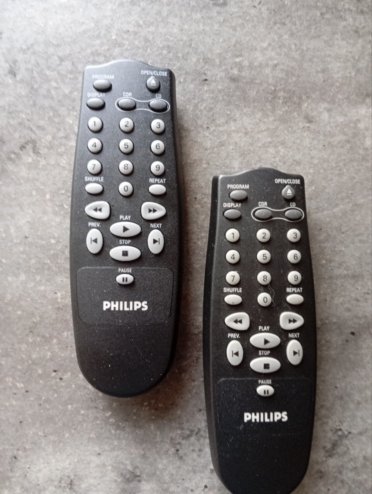 Philips afstandsbediening RC 07110/01 (2 stuks), Ophalen of Verzenden, Gebruikt, Origineel, Mediaspeler