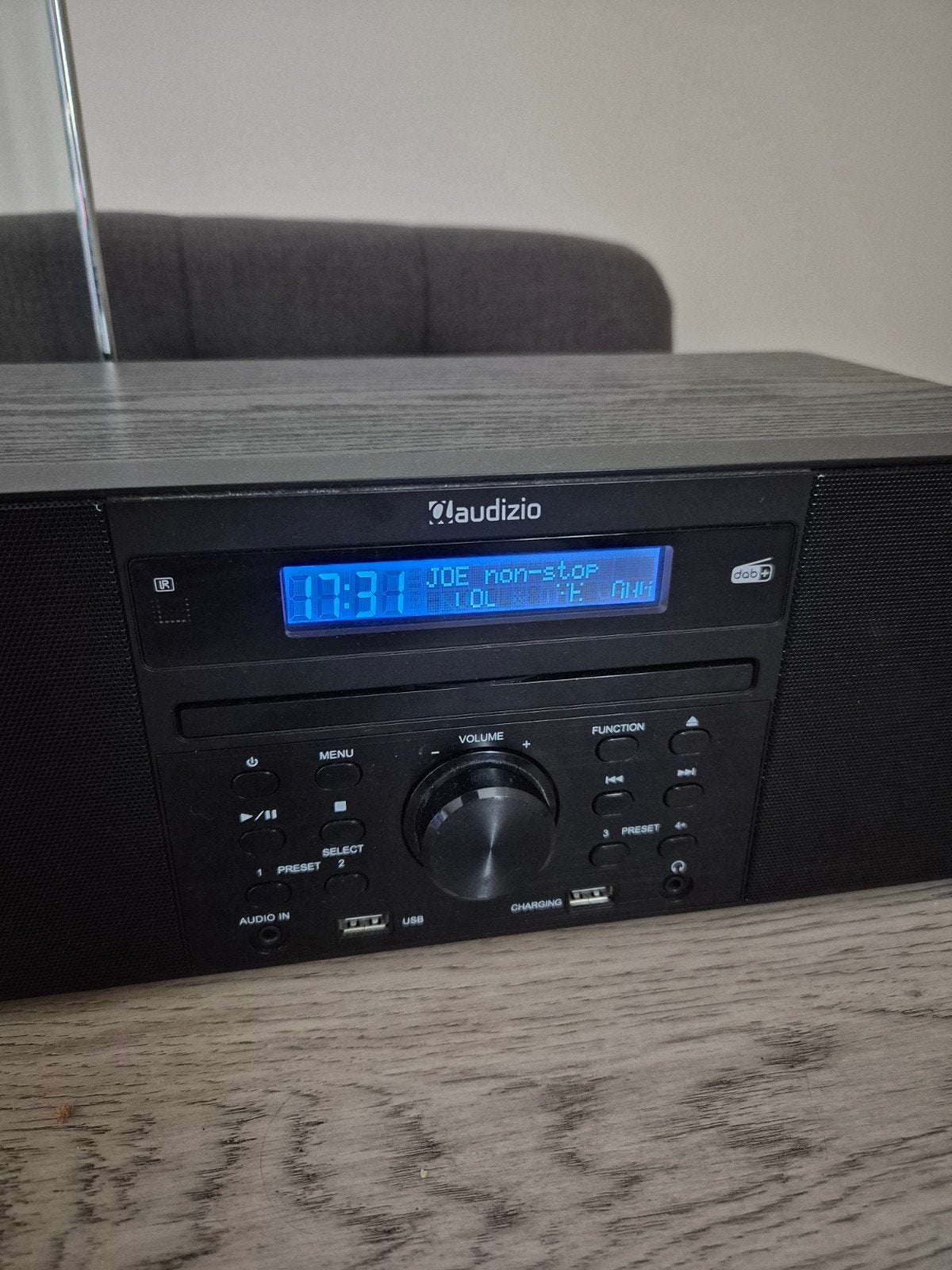 Audizio DAB Radio met CD-speler en USB, Ophalen of Verzenden, Zo goed als nieuw, Radio, Met cd-speler