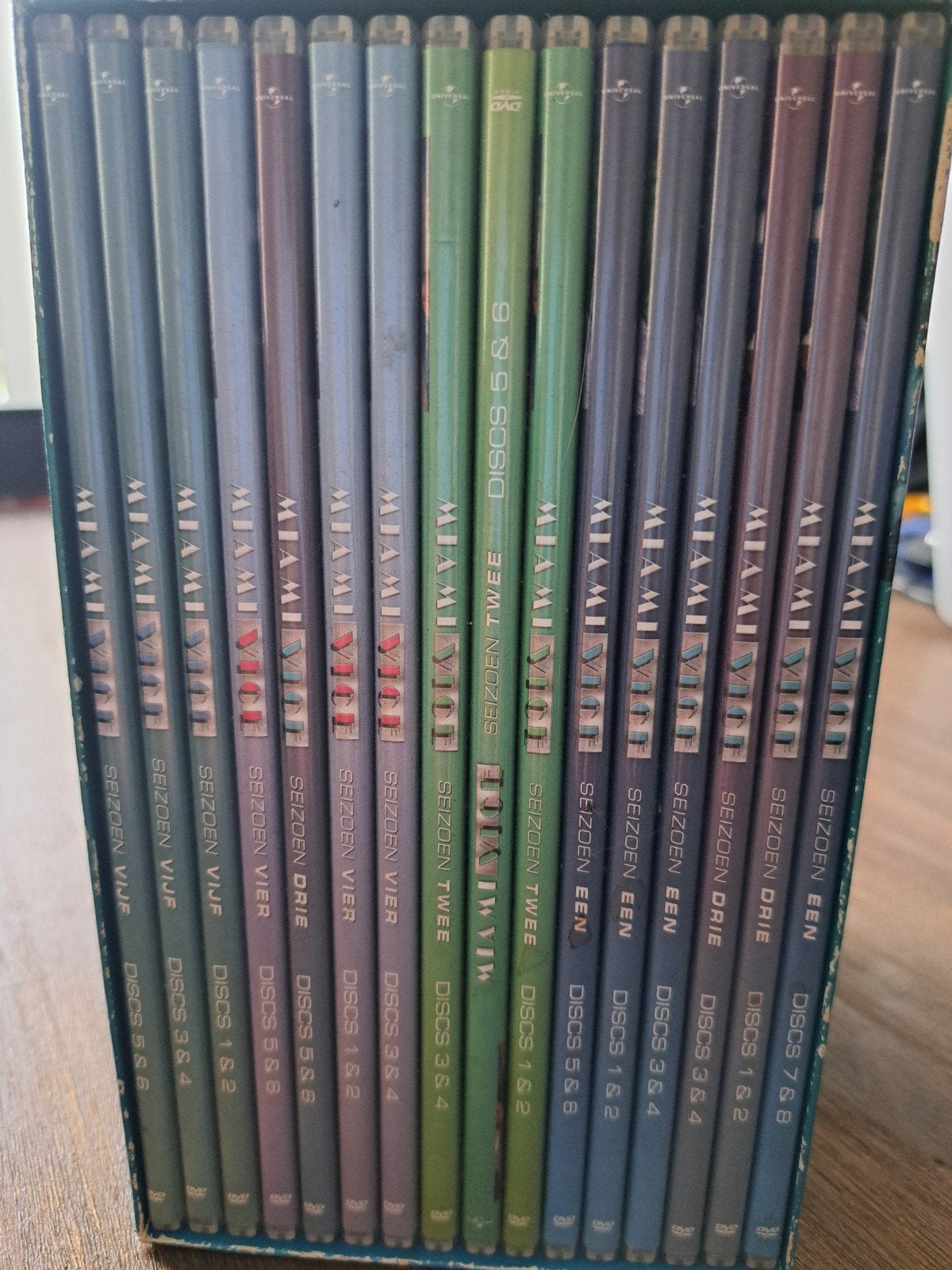 Miami Vice - Seizoen 1-5 Complete Serie (32 Discs), Cd's en Dvd's, Ophalen, Misdaad, Nederlands, Vanaf 12 jaar
