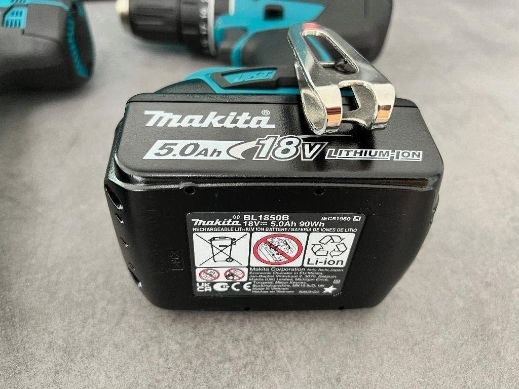 MAKITA DLX2131TJ 18V 5.0Ah ACCU COMBISET BOORMACHINE SLAGTOL, Ophalen of Verzenden, Nieuw, Boor- en Schroefmachine, Variabele snelheid