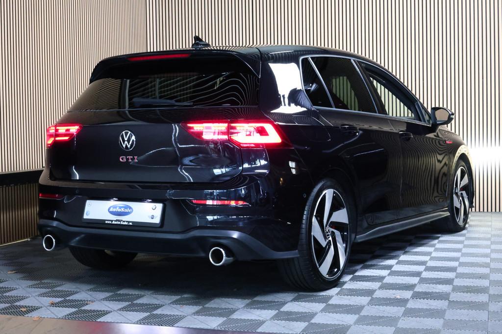 Volkswagen Golf 2.0 TSI GTI 19000 km FULL OPTIONS VIRTUAL !, Auto's, 730 kg, 4 cilinders, 1984 cc, Automatische klimaatregeling
