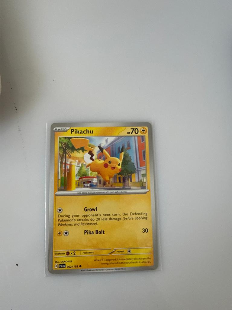 Pikachu Pokémon Kaart - Paldea Evolved 062/193, Ophalen of Verzenden, Zo goed als nieuw, Losse kaart
