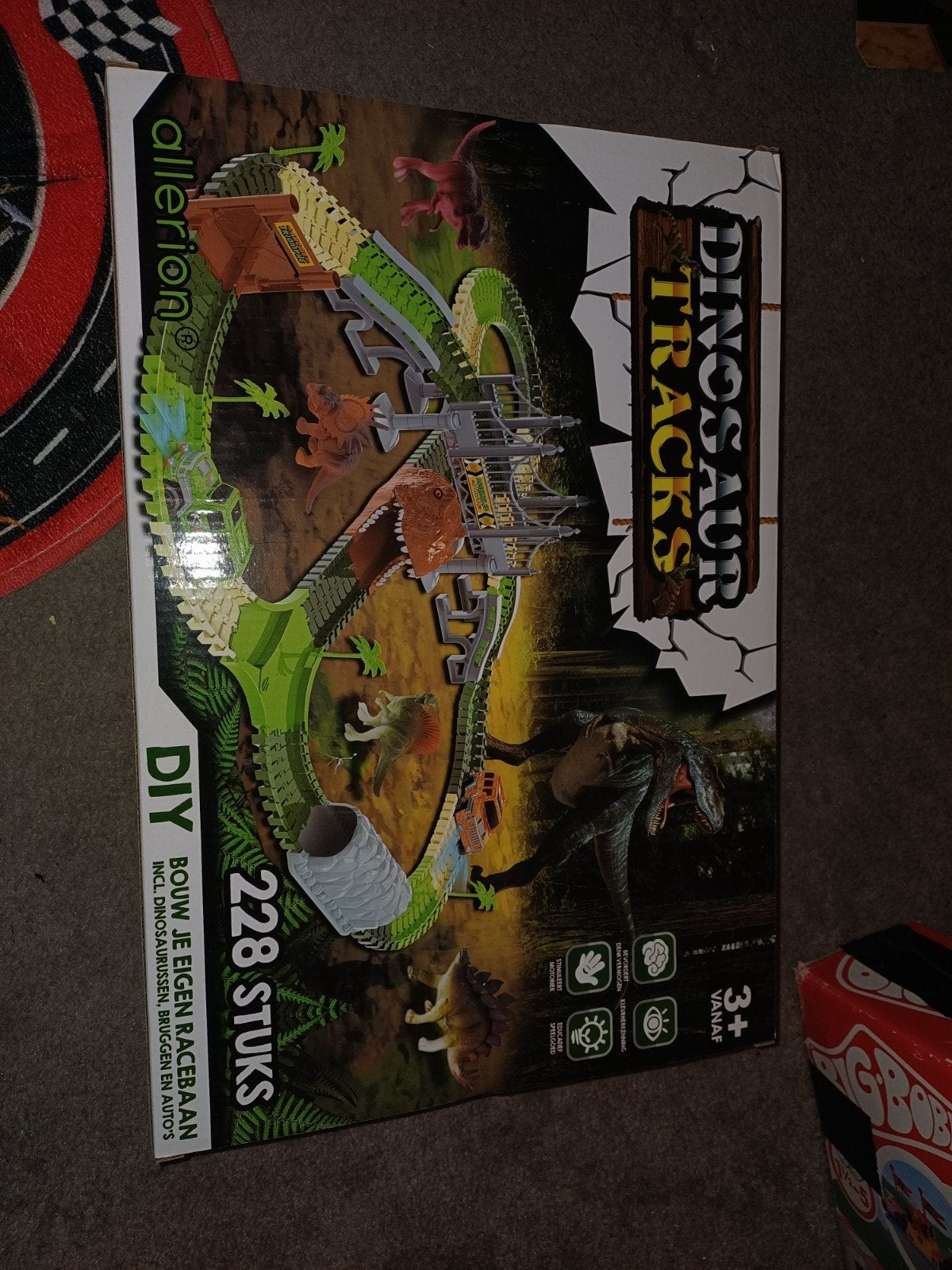 Dinosaur Tracks Racebaan - Compleet met Dinos & Auto's, Ophalen of Verzenden