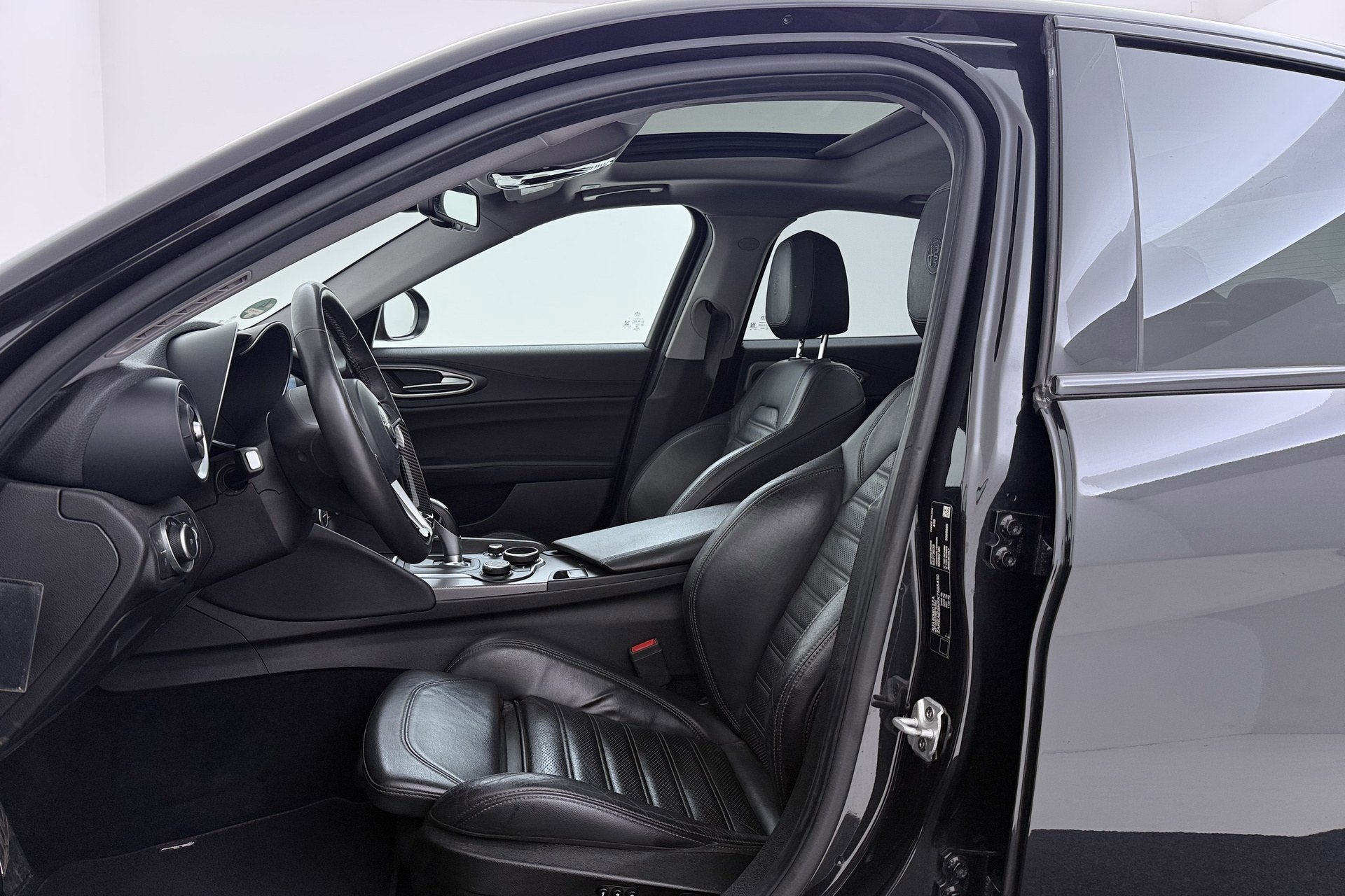 Alfa Romeo Giulia 2.0T Super | Panoramadak | CarPlay | Org N, Auto's, Automaat, 745 kg, Achterwielaandrijving, 4 cilinders