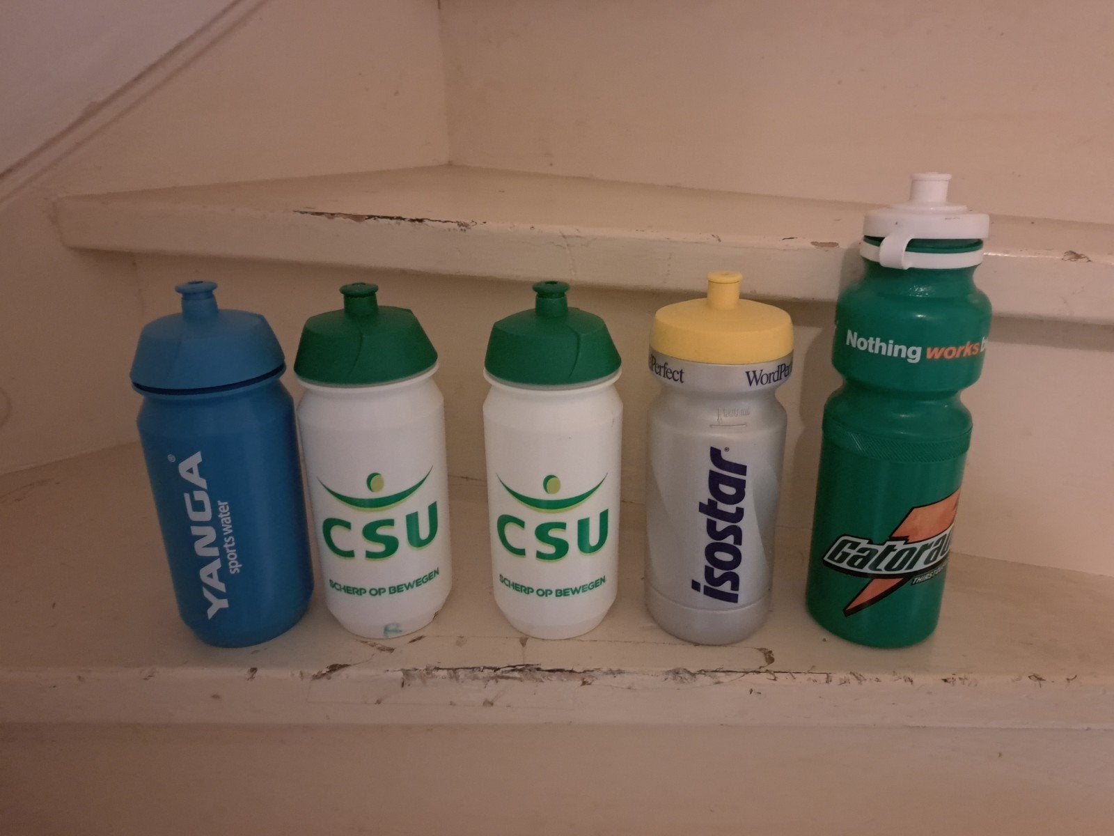 Set van 7 sportbidons, Ophalen of Verzenden, Zo goed als nieuw
