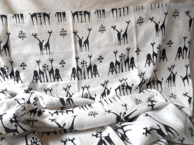 Grappige lap GIRAFFE stof 1.80 x 1.98 mtr., Hobby en Vrije tijd, Stoffen en Lappen, Wit, Nieuw, Ophalen of Verzenden, 30 tot 120 cm