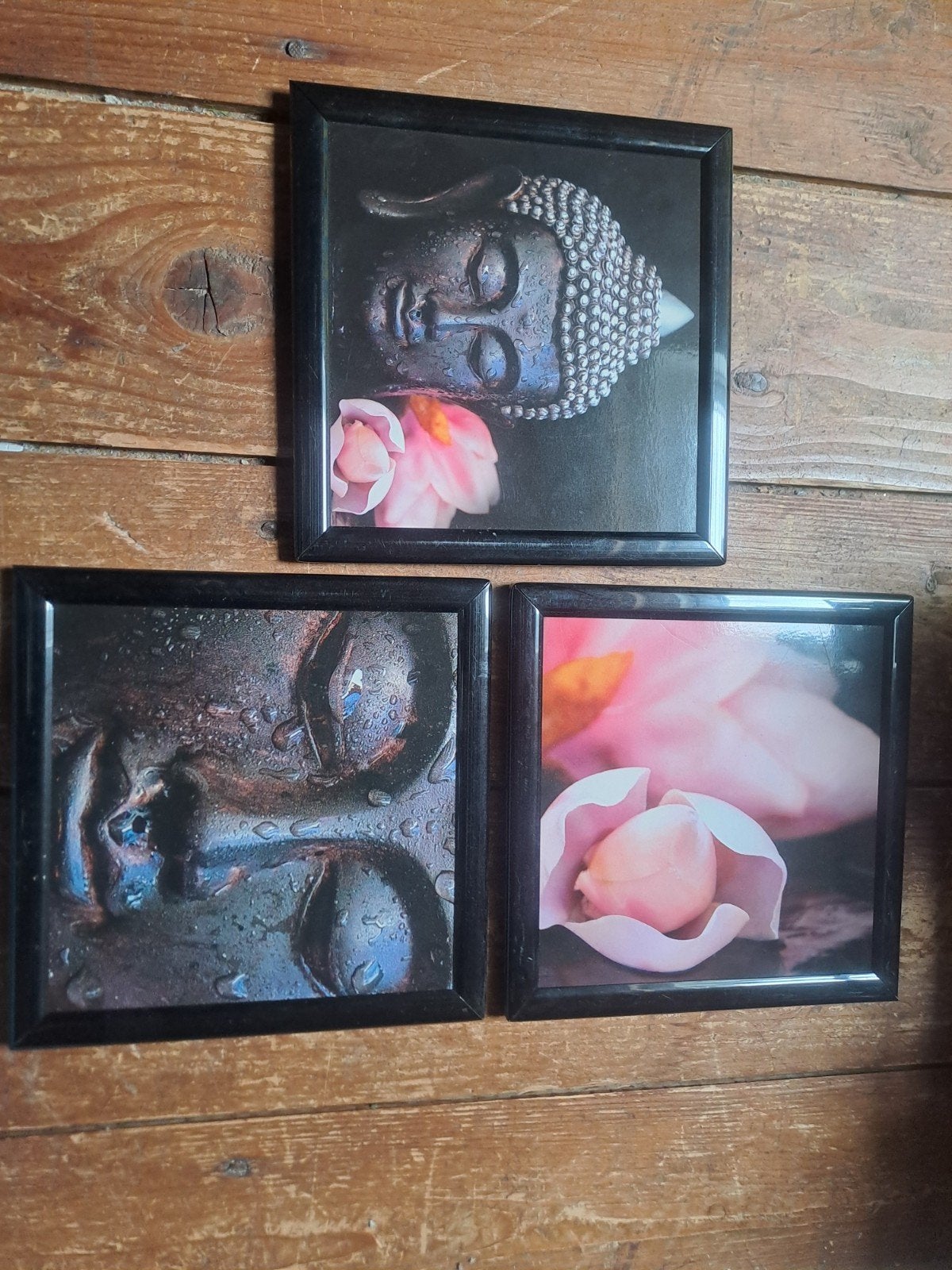 Set van 3 Boeddha en Lotus Bloemen Schilderijen, Minder dan 50 cm, Oorspronkelijke maker, Ophalen of Verzenden, Zo goed als nieuw
