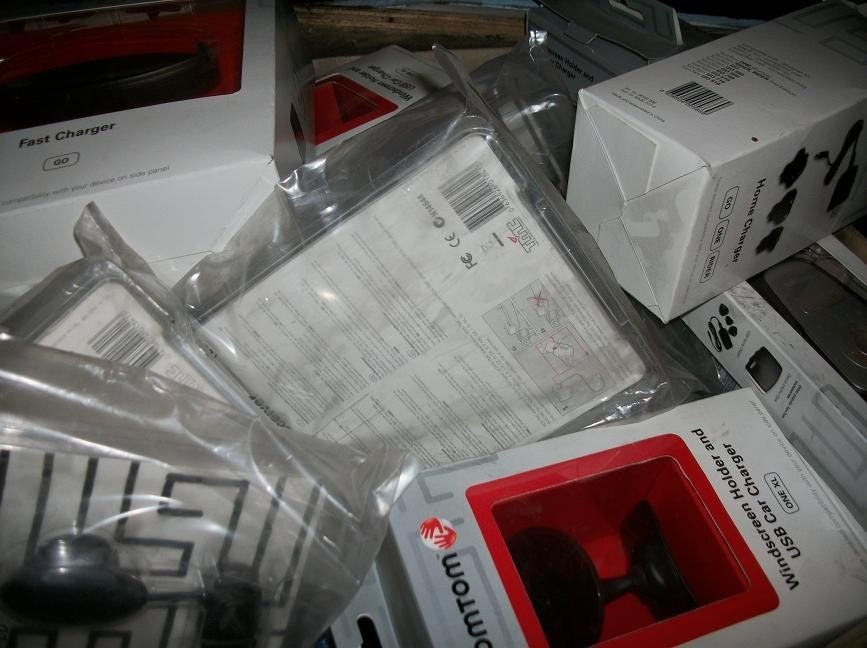 nieuwe accessoirres voor tom tom kabels houders afstbedienin, Auto diversen, Ophalen, Nieuw