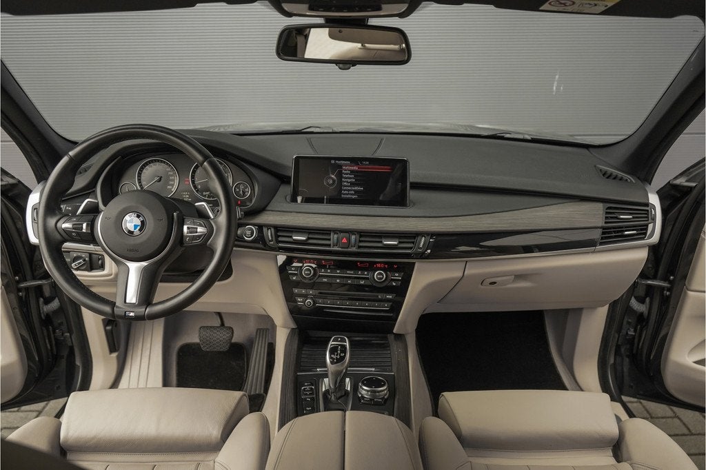BMW X5 xDrive35i High Executive Comfortstoel Soft Close Lede, 2005 kg, Gebruikt, Vierwielaandrijving, 129 €/maand