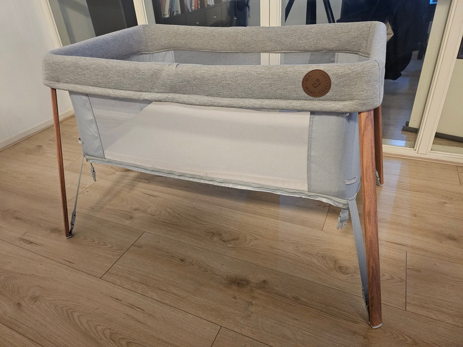 Maxi-Cosi Iris Co-Sleeper, Ophalen of Verzenden, Zo goed als nieuw, Wieg