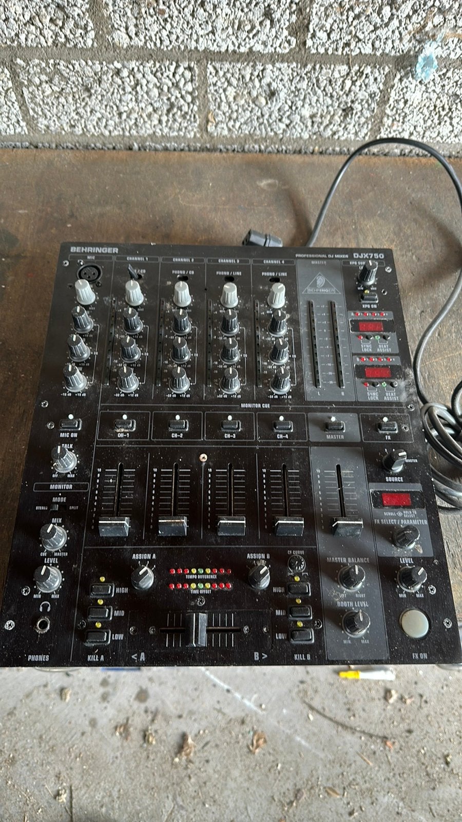 Behringer DJX750 DJ Mixer, Muziek en Instrumenten, Mengpanelen, Ophalen of Verzenden, Gebruikt