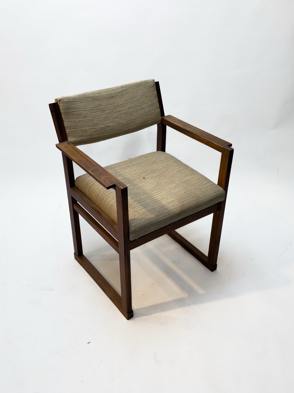 Vintage houten stoel met armleuningen - Pastoe