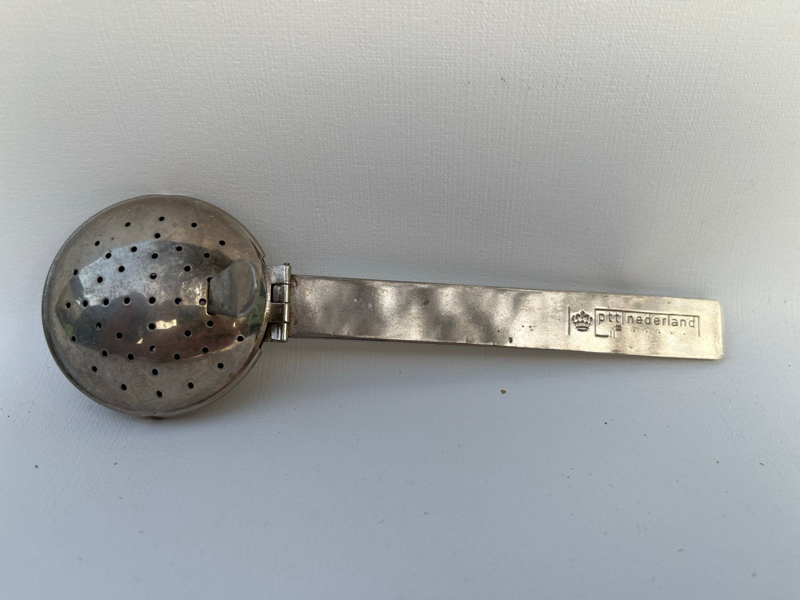 Vintage PTT Nederland theezeefje / thee ei, Ophalen of Verzenden