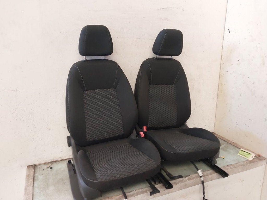 Interieur Opel Astra K (2015-10/2022-12) 13597808, Auto-onderdelen, Gebruikt, Bahnhofsplatz, Rüsselsheim am Main 65423, , Duitsland
