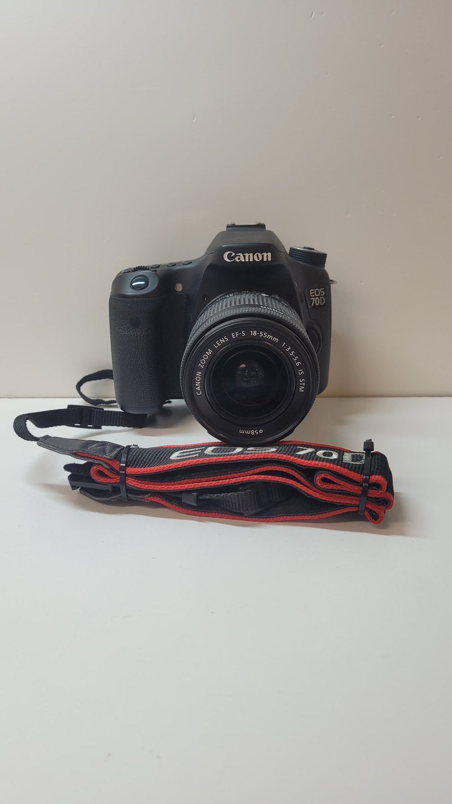 Canon EOS 70D + 2 lenzen + statief + tas + oplader, Ophalen of Verzenden, Zo goed als nieuw, Canon