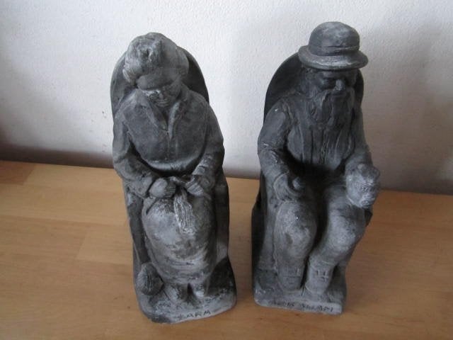 2 beelden Sara en Abraham. 50 jaar.getrouwd., Overige onderwerpen, Handgemaakt, Ophalen of Verzenden, 20 - 50 cm