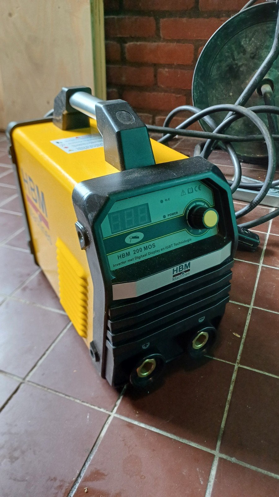 HBM 200 MOS Inverter Lasapparaat met Digitaal Display, Doe-het-zelf en Verbouw, Ophalen of Verzenden, Gebruikt, 150 tot 250 ampère