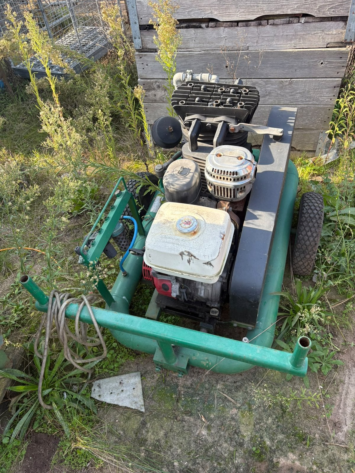 Compressor, benzine motor, Doe-het-zelf en Verbouw, Ophalen, Gebruikt