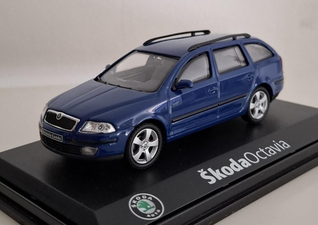 Skoda Octavia II Combi - 2004 -, Hobby en Vrije tijd, Modelauto's | 1:43, Ophalen of Verzenden, Nieuw, Auto, Overige merken