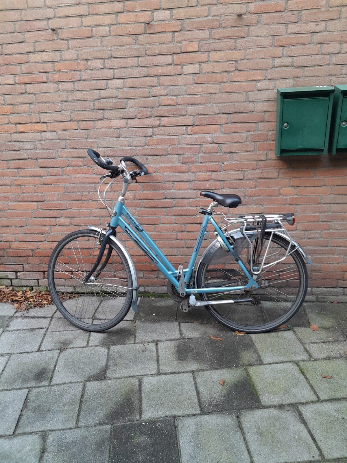 Gazelle Damesfiets met 24 versnellingen en fietspomp, Ophalen, Gebruikt, Gazelle, Versnellingen
