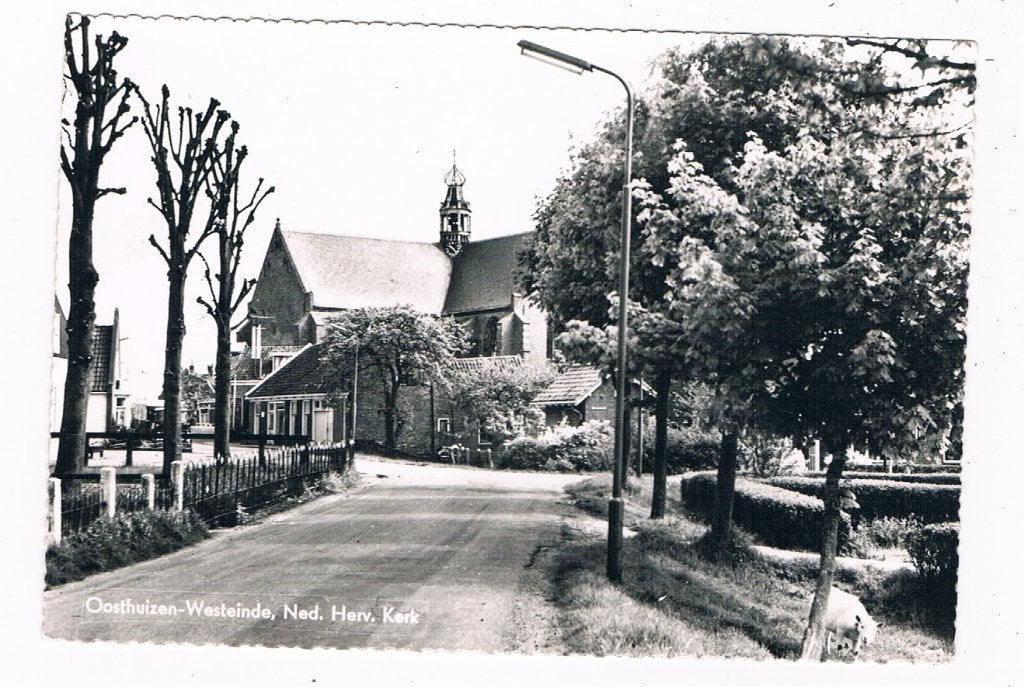 4 / OOSTHUIZEN - WESTEINDE : Ned. herv. kerk, Ophalen of Verzenden, 1960 tot 1980, Gelopen, Noord-Holland
