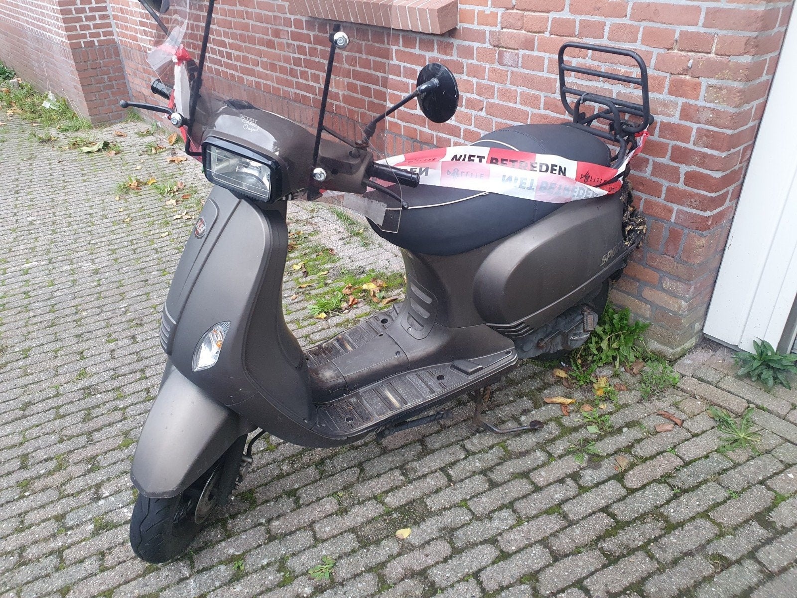 KB Scooter - Brandschade - Voor onderdelen of reparatie, Ophalen, Gebruikt, Benzine, Overige merken
