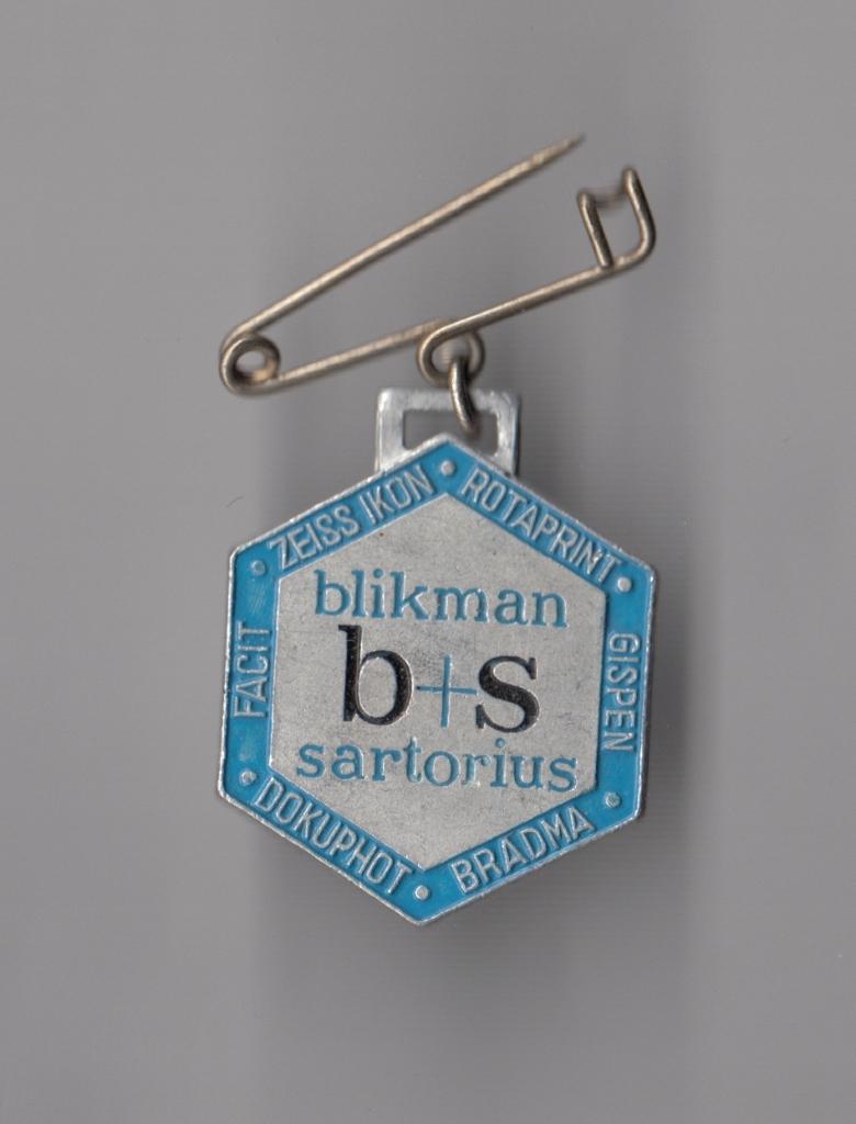 Blikman en Satorius Camera Zeiss Ikon Facit broche, Gebruikt, Niet vindbaar, Niet vindbaar, Speldje of Pin