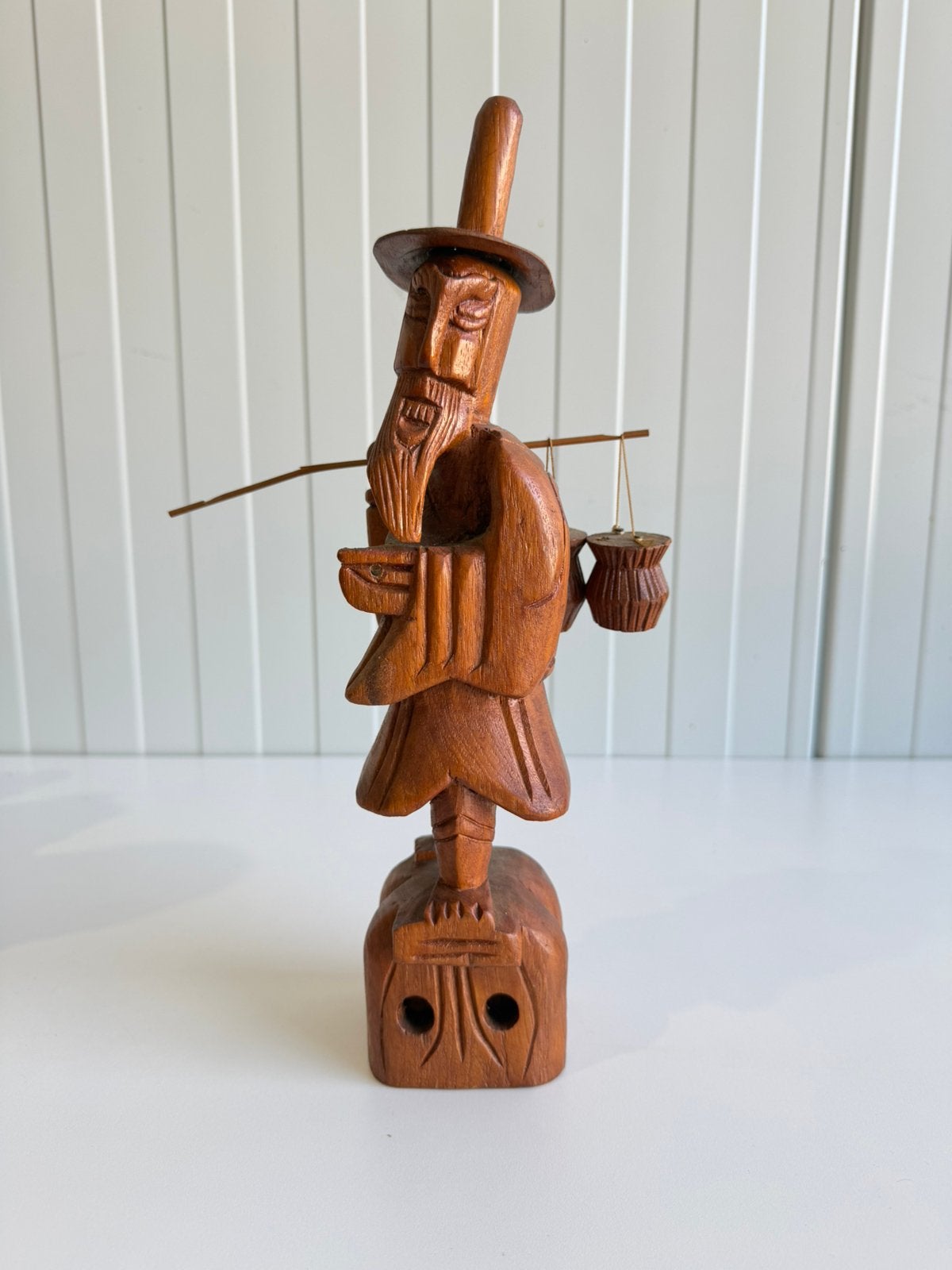 Vintage houtgesneden beeldje Aziatische visser, Antiek en Kunst, Ophalen of Verzenden
