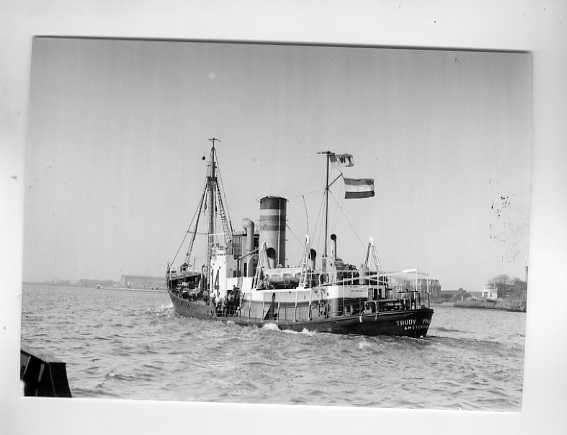 scheepvaart-foto-WALVISVAART/JAGER-visserij-AM-14-1940,, Ophalen of Verzenden, Zo goed als nieuw, Boek of Tijdschrift