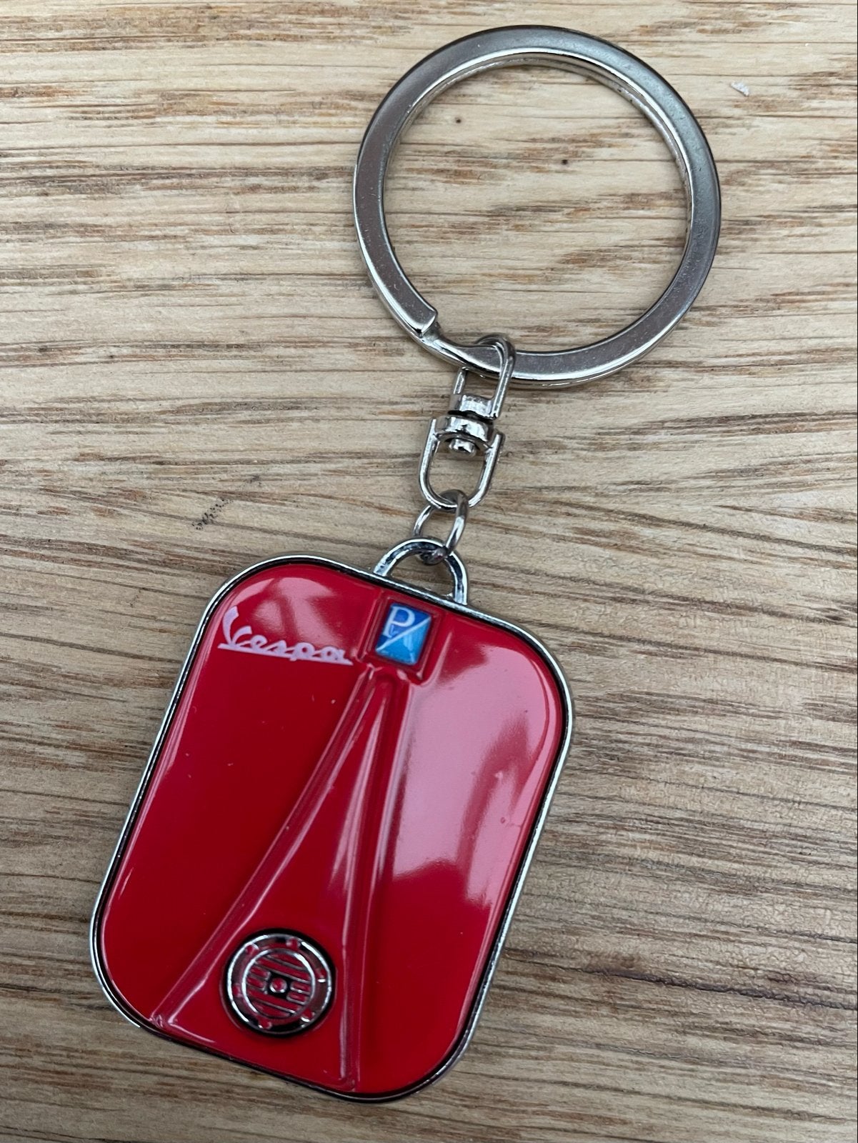 Vespa scooter sleutelhanger, Verzamelen, Ophalen of Verzenden, Nieuw, Merk