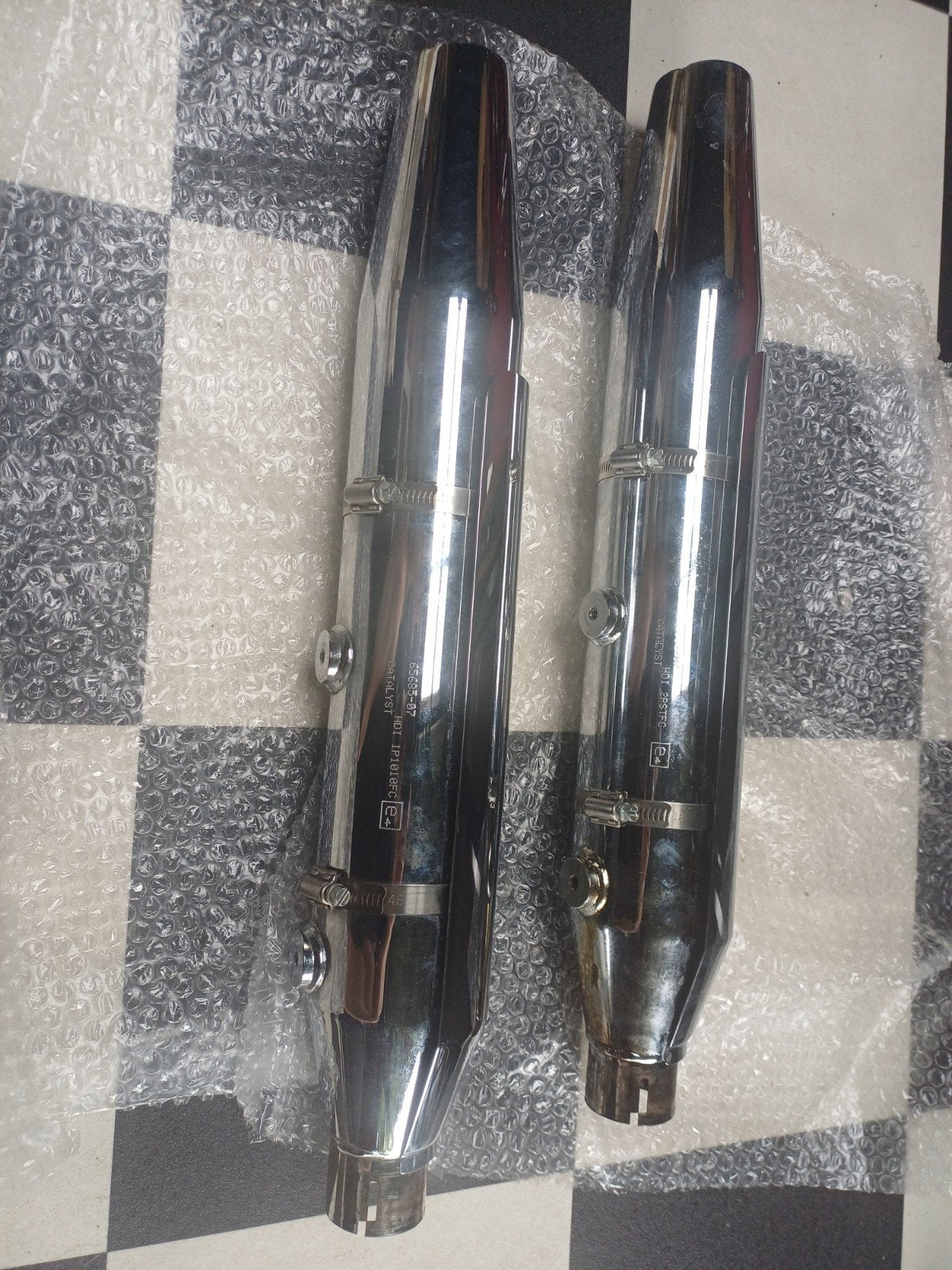 Harley Davidson FXSTC 2007 Uitlaat Dempers (Origineel), Ophalen, Gebruikt