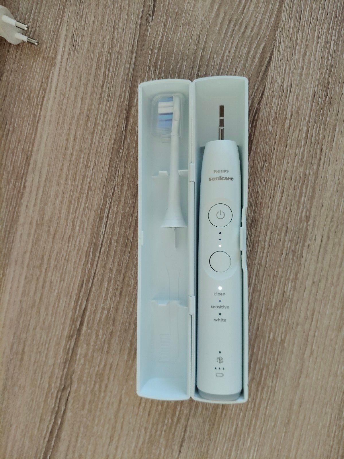 Philips Sonicare 6500 - Nieuw en Ongebruikt met Lader, Ophalen of Verzenden, Nieuw, Mondverzorging