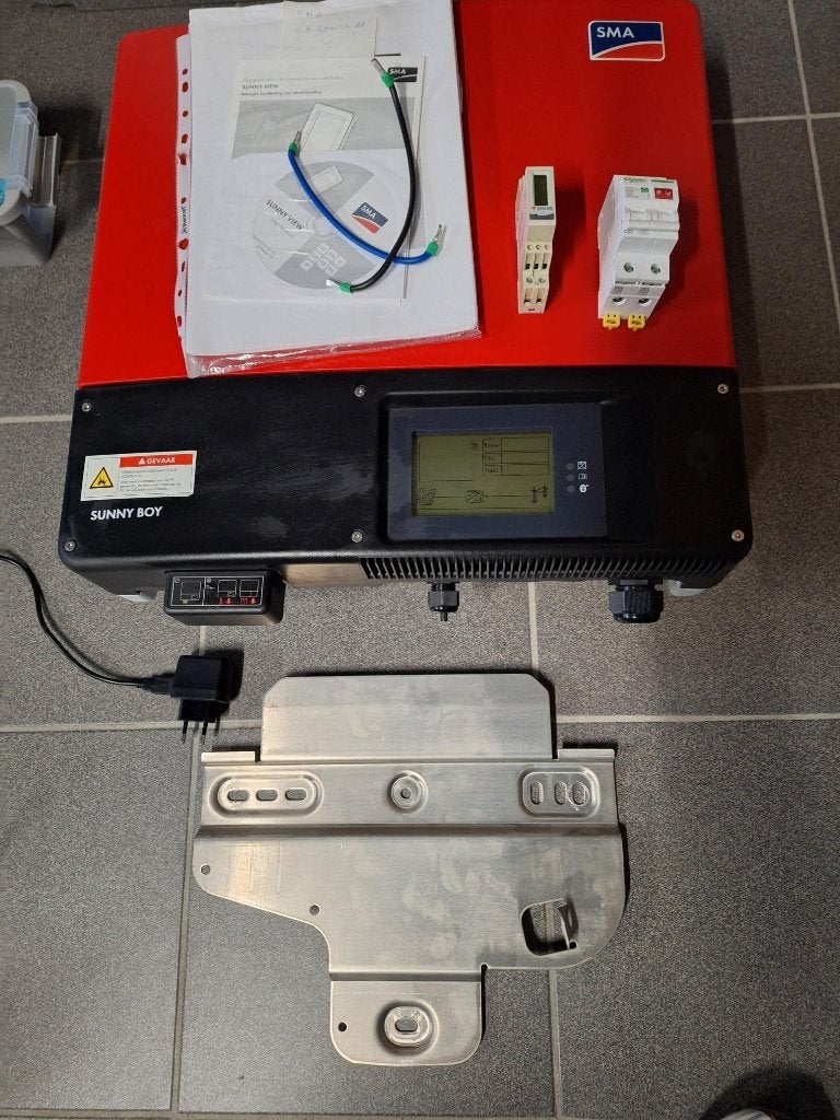 SMA omvormer Sunny Boy SB 5000TL, Doe-het-zelf en Verbouw, Ophalen, Gebruikt, Compleet systeem, Minder dan 100 wattpiek