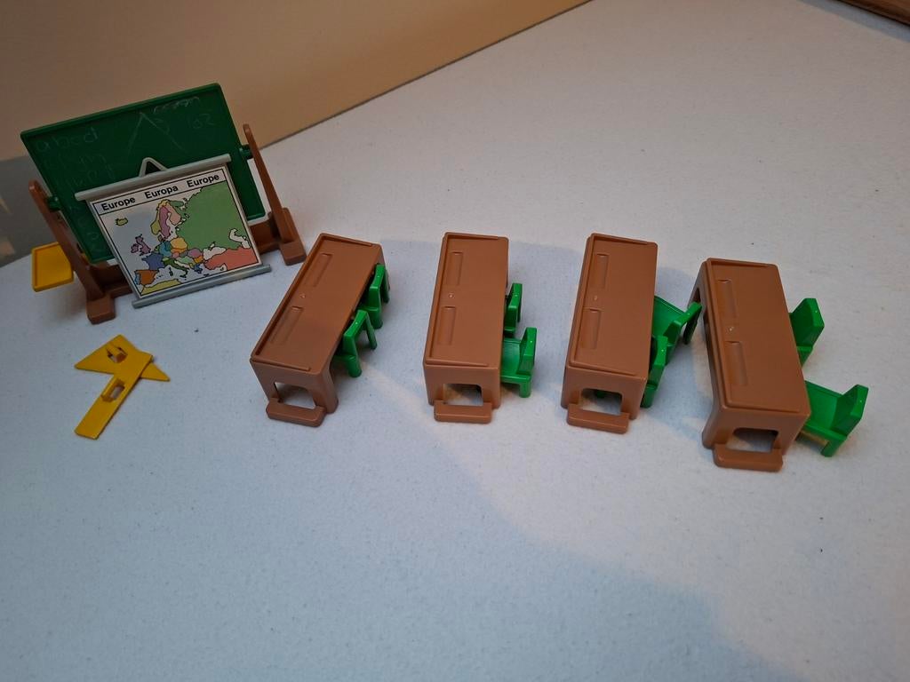 Playmobil schoolspullen: schoolbankjes en schoolbord, Ophalen of Verzenden