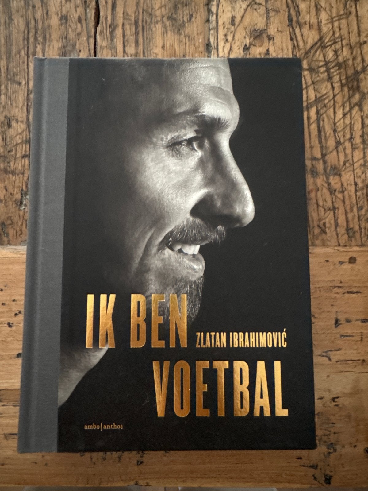 Ik Ben Voetbal - Zlatan Ibrahimović (Hardcover), Boeken, Sportboeken, Ophalen, Zo goed als nieuw, Balsport