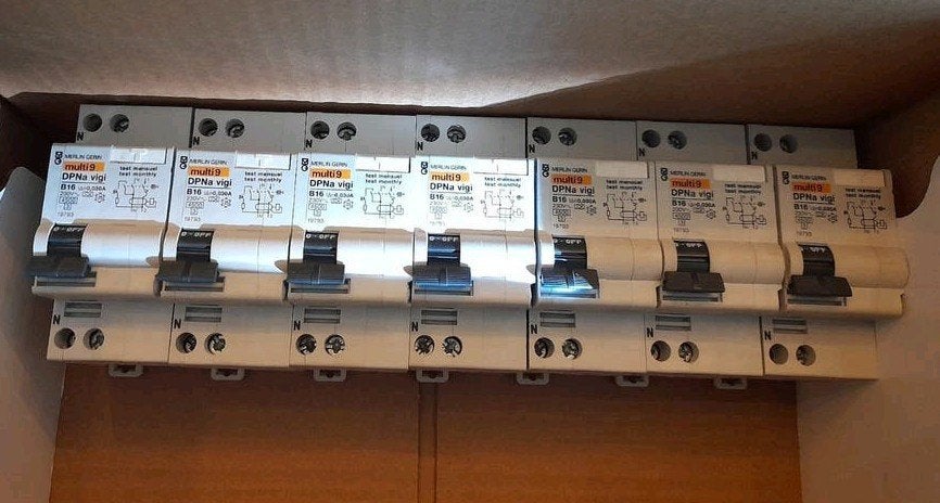 Aardlekautomaat B16 30mA 1P+N, Ophalen of Verzenden, Overige typen
