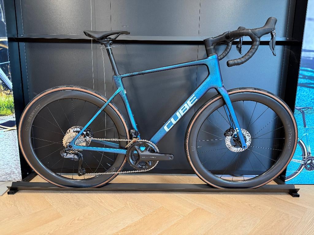 Direct leverbaar Cube Attain C:62 SLT Ultegra Di2 €2999,-!!, Fietsen en Brommers, Fietsen | Racefietsen, 28 inch, Carbon, Nieuw