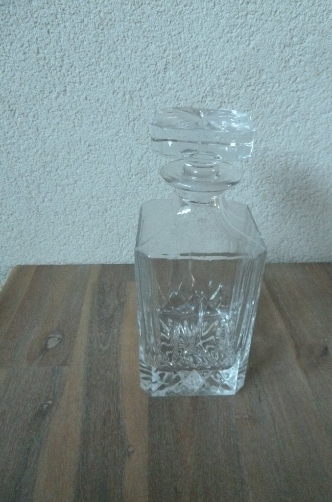 WHISKEY karaf, Huis en Inrichting, Ophalen, Overige typen, Overige stijlen, Glas