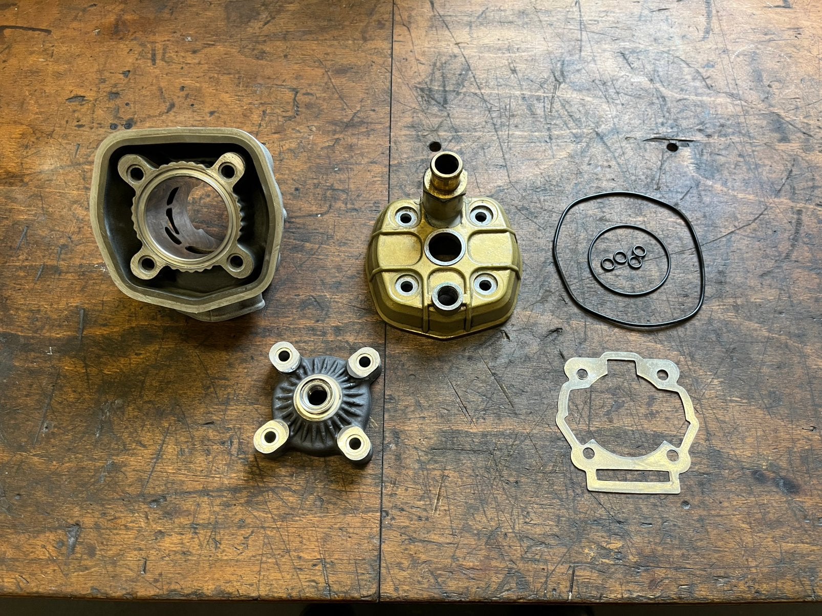 Metrakit Pro Race 3 70cc - Derbi €3-4, Fietsen en Brommers, Ophalen of Verzenden, Zo goed als nieuw