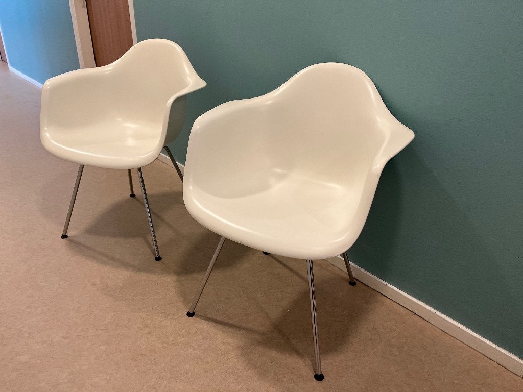 2 designstoelen, Huis en Inrichting, Stoelen, Ophalen, Twee, Wit, Design