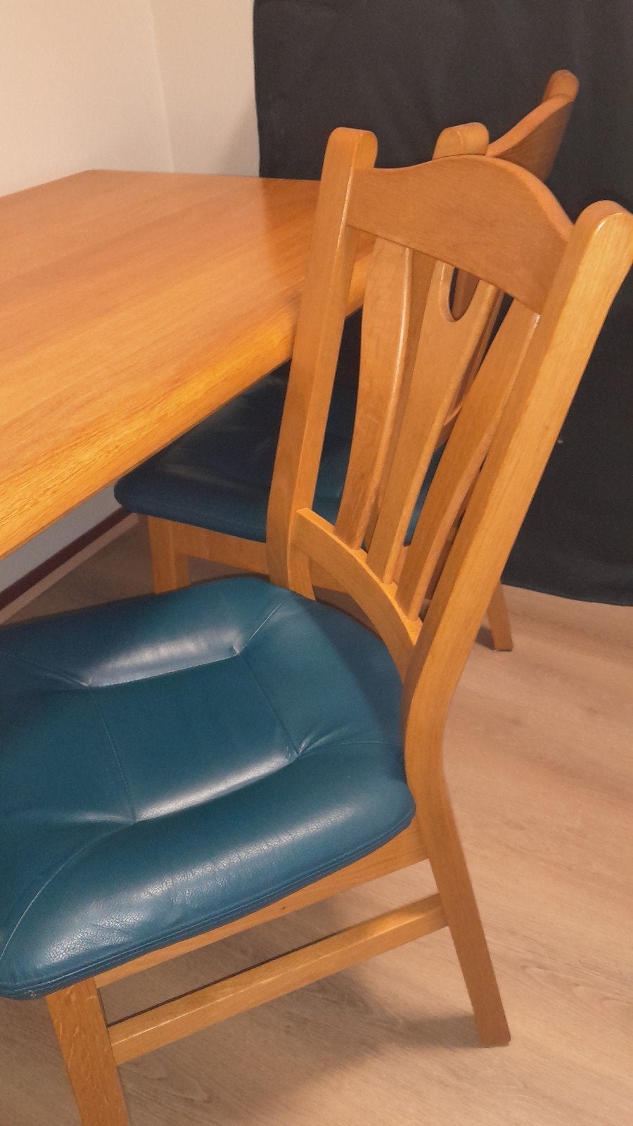 Eetkamertafel plus stoelen, Huis en Inrichting, Ophalen, Gebruikt, 4 tot 6 stoelen