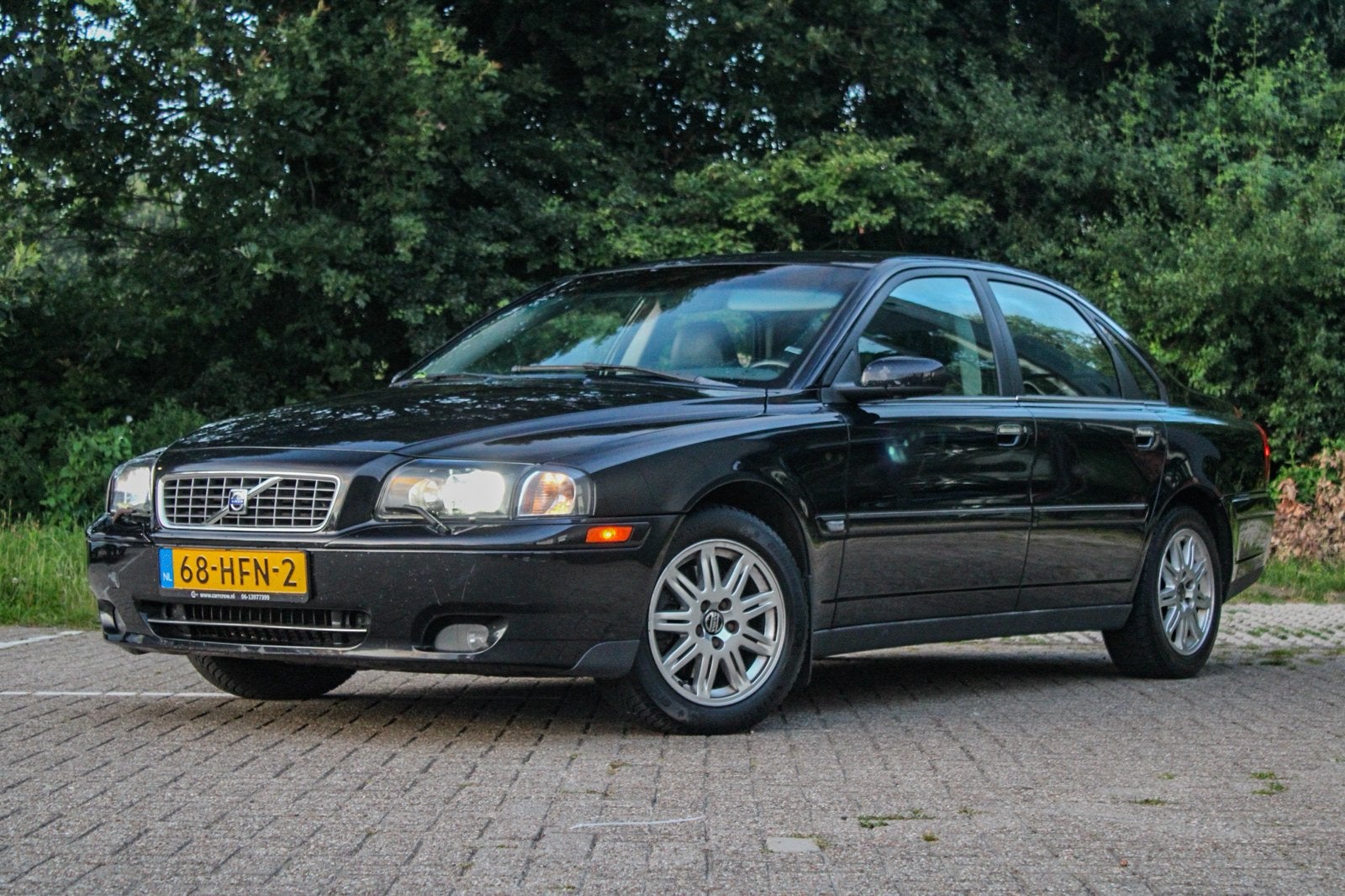 Volvo S80 2.4 170PK automaat 2004 Zwart LEDER | CRUISE, 1525 kg, Zwart, Zwart, Leder