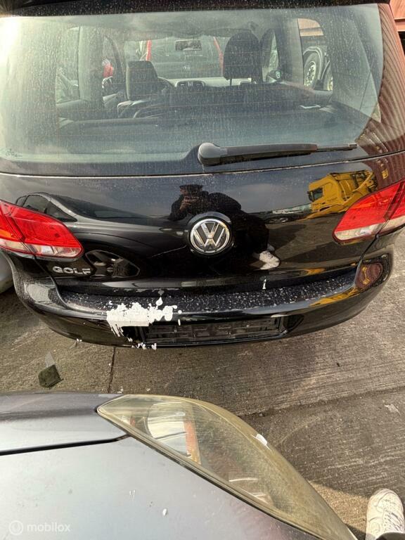 Achterbumper zwart Volkswagen Golf VI ('08-'13), Gebruikt, Volkswagen, Ophalen of Verzenden, Achter